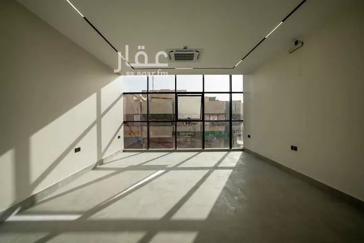 مكتب تجاري للإيجار في شارع المتنبي, حي الملز, مدينة الرياض, منطقة الرياض صورة 5