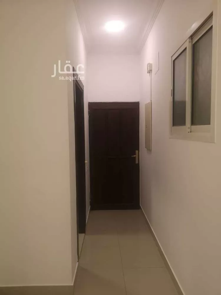 Commercial Office for Rent in Riyadh Al Malaz صورة 4