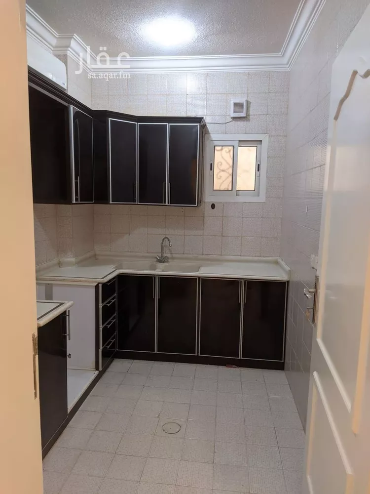شقة للإيجار في شارع ابن الكعكي, حي الضباط, مدينة الرياض, منطقة الرياض صورة 3