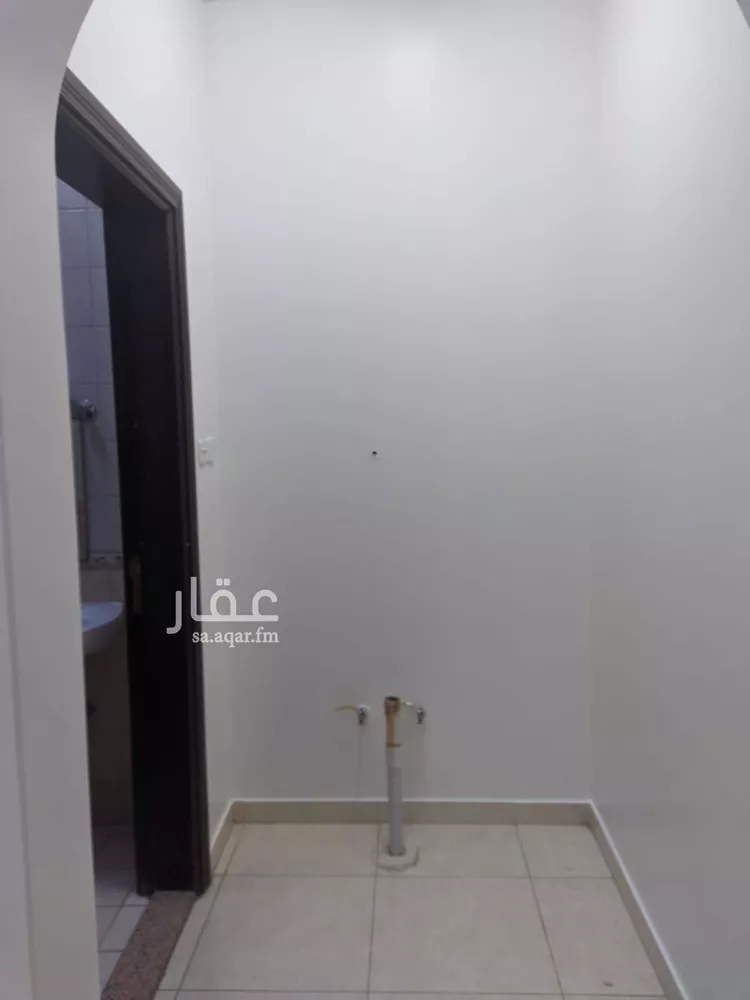شقة للإيجار في شارع زيد بن ثابت, حي الملز, مدينة الرياض, منطقة الرياض صورة 3
