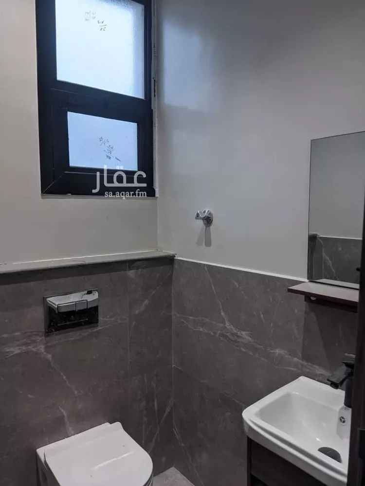 Floor for Rent in Riyadh Al Arid 13