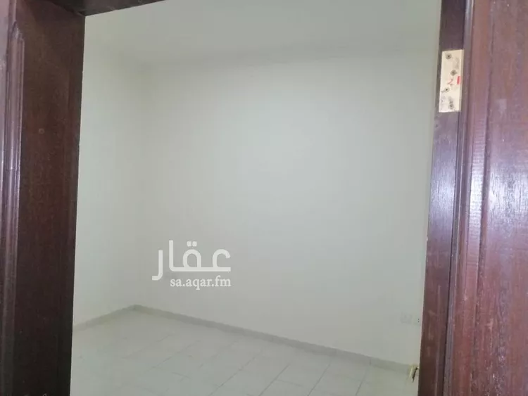 شقة للإيجار في شارع الامير منصور بن عبدالعزيز, حي الملز, مدينة الرياض, منطقة الرياض صورة 3