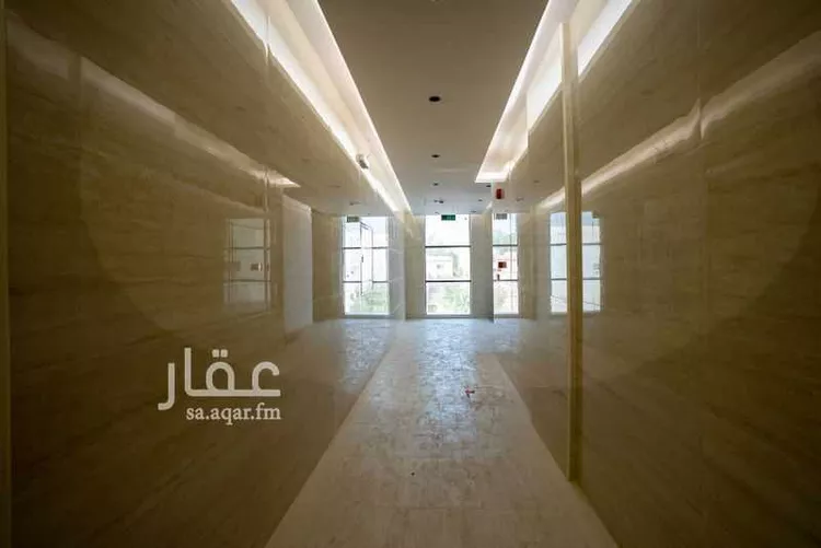 Commercial Office for Rent in Riyadh Al Malaz 8