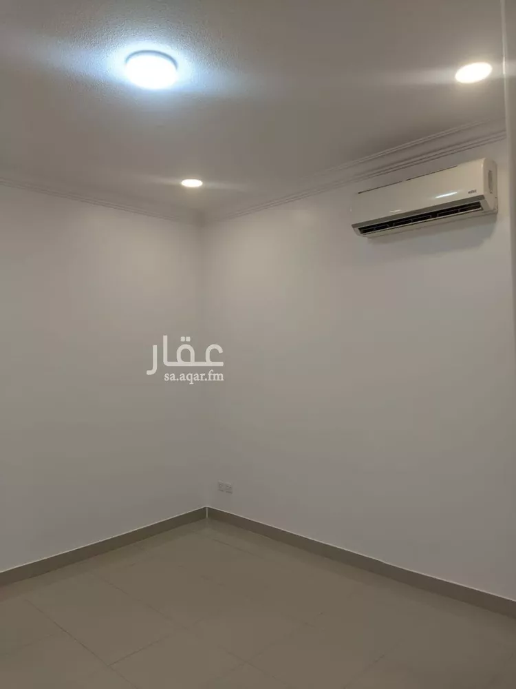 مكتب تجاري للإيجار في شارع الشيخ سلمان بن حمد آل خليفة, حي الملز, مدينة الرياض, منطقة الرياض صورة 3