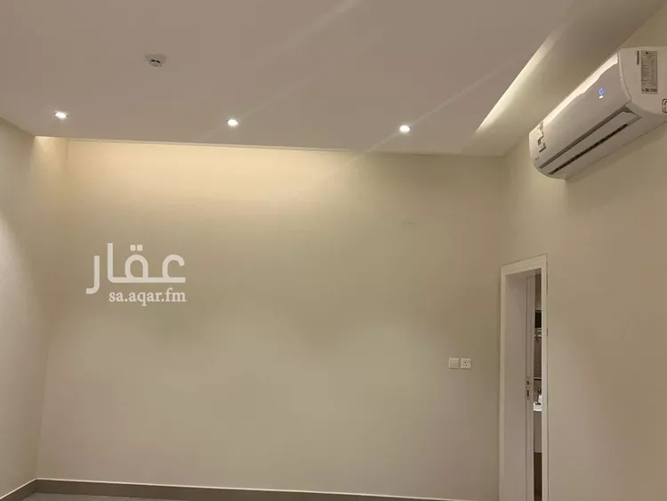 شقة للإيجار في شارع الفرزدق, حي الضباط, مدينة الرياض, منطقة الرياض صورة 4