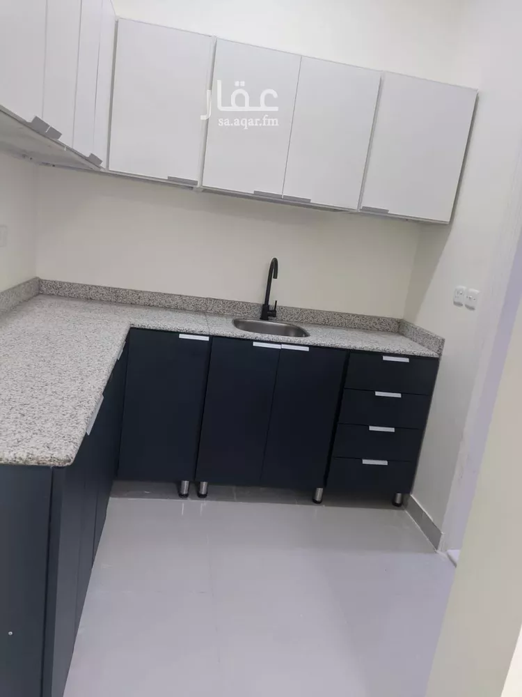 مكتب تجاري للإيجار في شارع المتنبي, حي الملز, مدينة الرياض, منطقة الرياض صورة 5