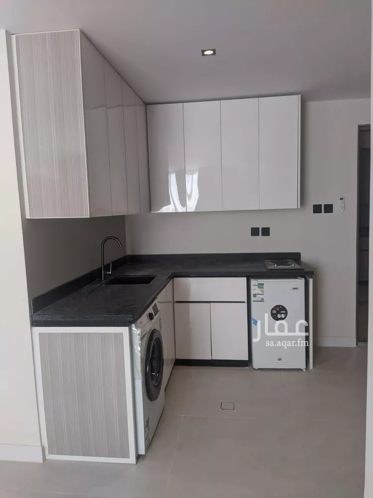 شقة للإيجار في شارع قيس بن عاصم, حي الضباط, مدينة الرياض, منطقة الرياض صورة 5