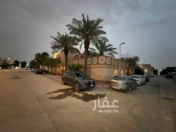 فيلا للبيع في شارع حافظ إبراهيم, حي الزهراء, مدينة الرياض, منطقة الرياض 1 صورة