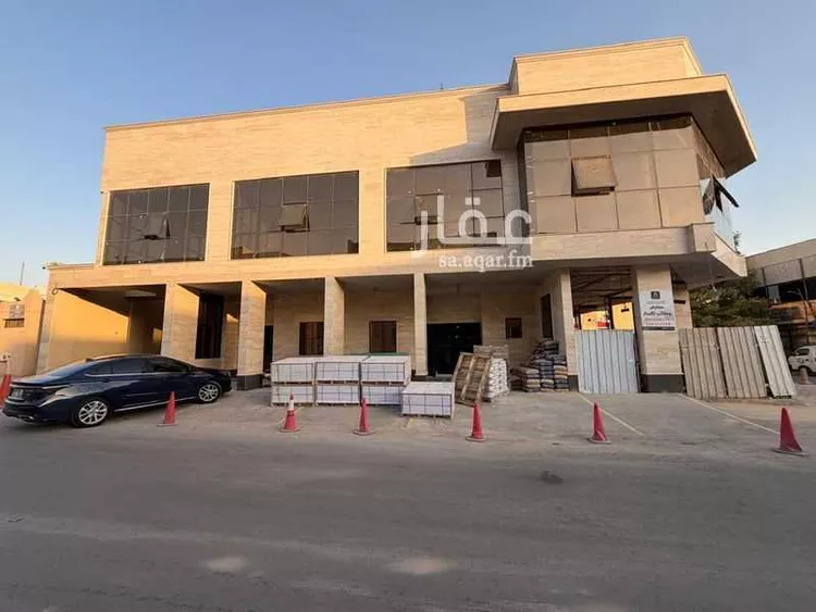 مكتب تجاري للإيجار في شارع المتنبي, حي الملز, مدينة الرياض, منطقة الرياض