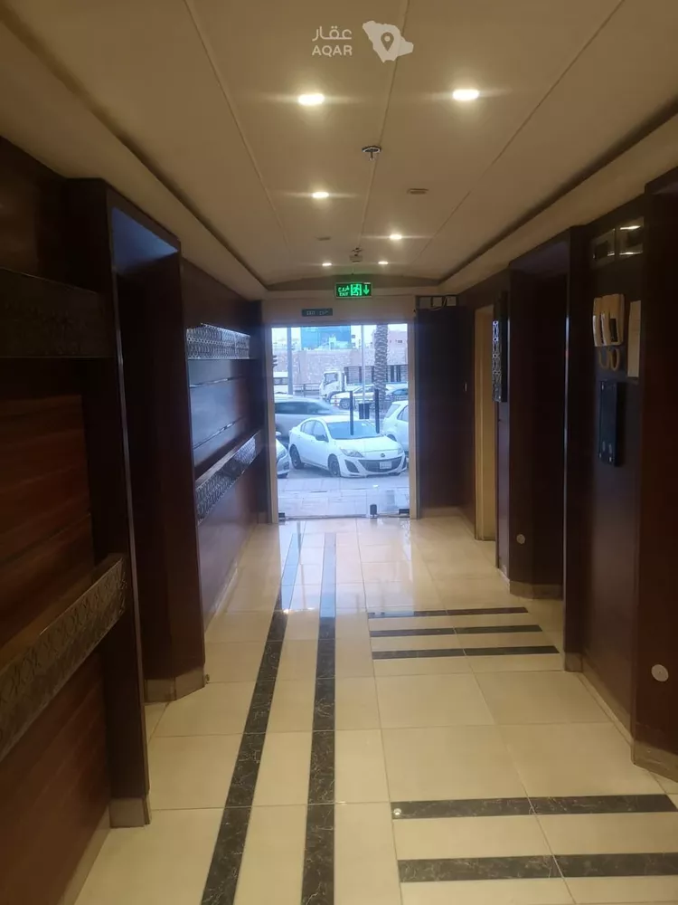 Commercial Office for Rent in Riyadh Al Malaz 10