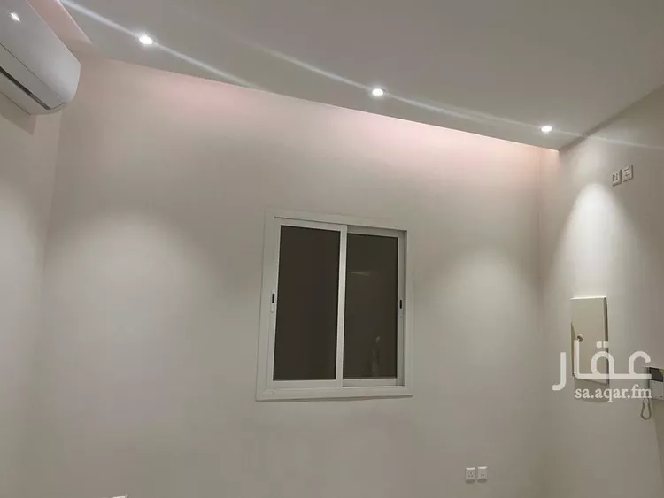 شقة للإيجار في شارع الفرزدق, حي الضباط, مدينة الرياض, منطقة الرياض صورة 4