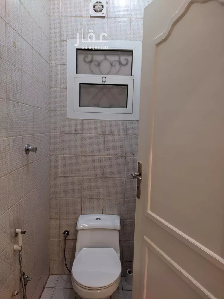 شقة للإيجار في شارع ابن الكعكي, حي الضباط, مدينة الرياض, منطقة الرياض صورة 4