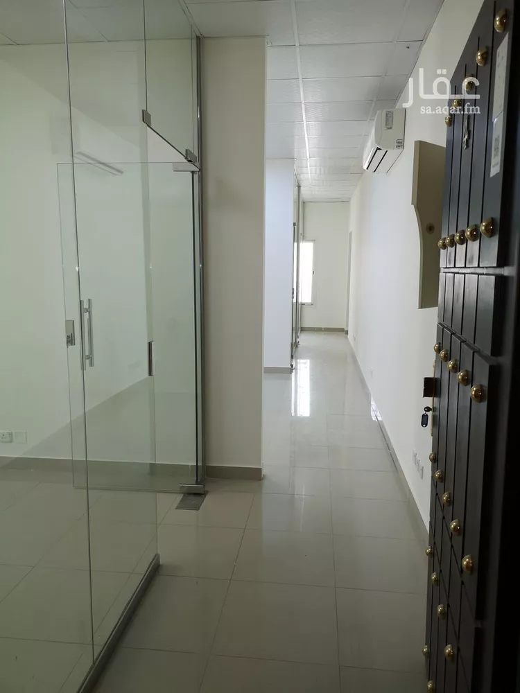 مكتب تجاري للإيجار في شارع المتنبي, حي الملز, مدينة الرياض, منطقة الرياض صورة 2