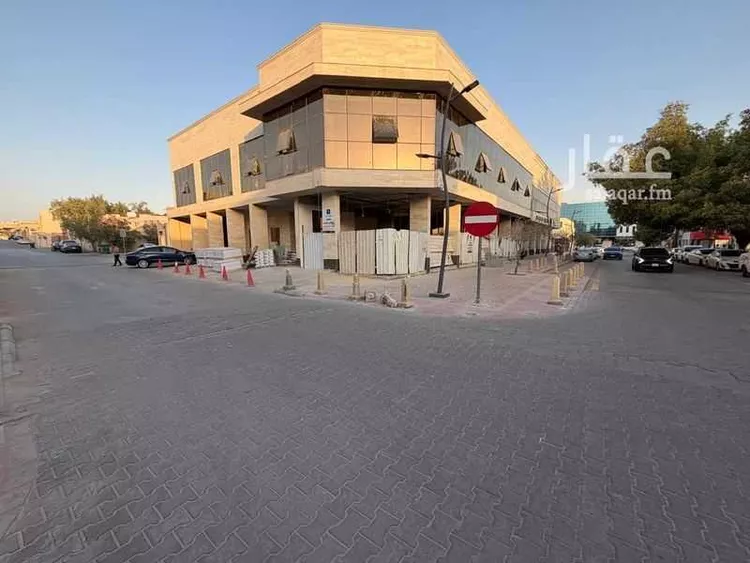 محل للإيجار في شارع المتنبي, حي الملز, مدينة الرياض, منطقة الرياض صورة 3