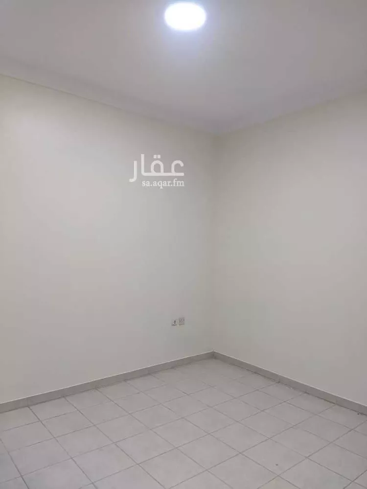 شقة للإيجار في شارع الامير منصور بن عبدالعزيز, حي الملز, مدينة الرياض, منطقة الرياض صورة 2