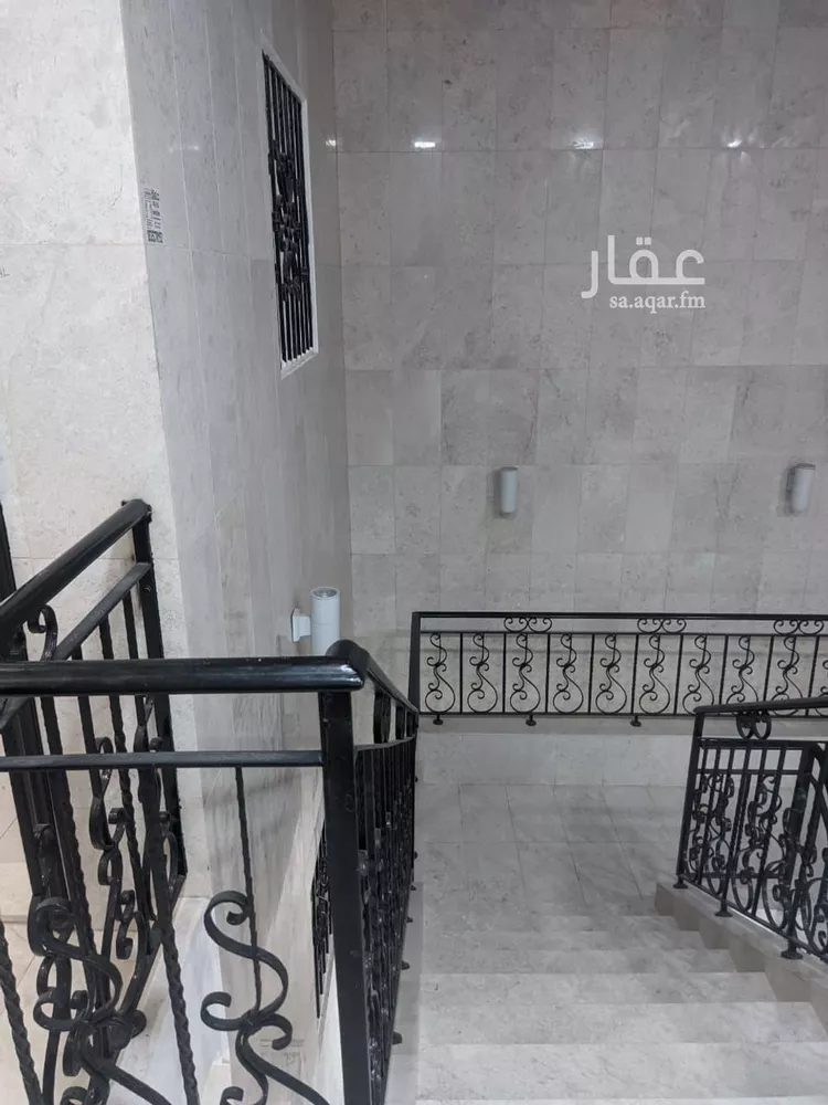 مكتب تجاري للإيجار في شارع الشيخ سلمان بن حمد آل خليفة, حي الملز, مدينة الرياض, منطقة الرياض صورة 4