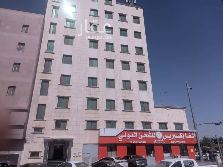 مكتب تجاري للإيجار في شارع الجامعة, حي الملز, مدينة الرياض, منطقة الرياض