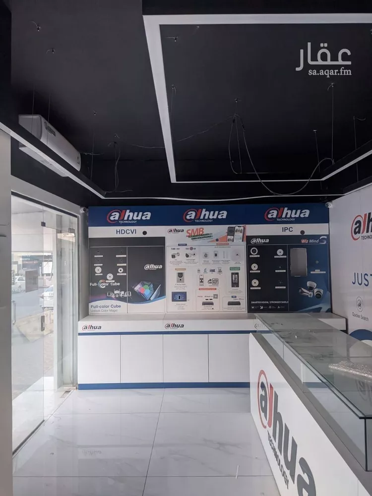 محل للإيجار في شارع المتنبي, حي الملز, مدينة الرياض, منطقة الرياض صورة 3