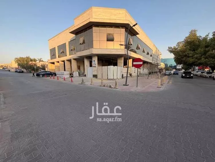 محل للإيجار في شارع المتنبي, حي الملز, مدينة الرياض, منطقة الرياض صورة 3
