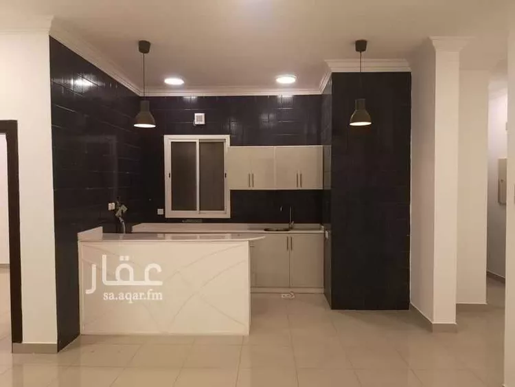 Commercial Office for Rent in Riyadh Al Malaz صورة 2