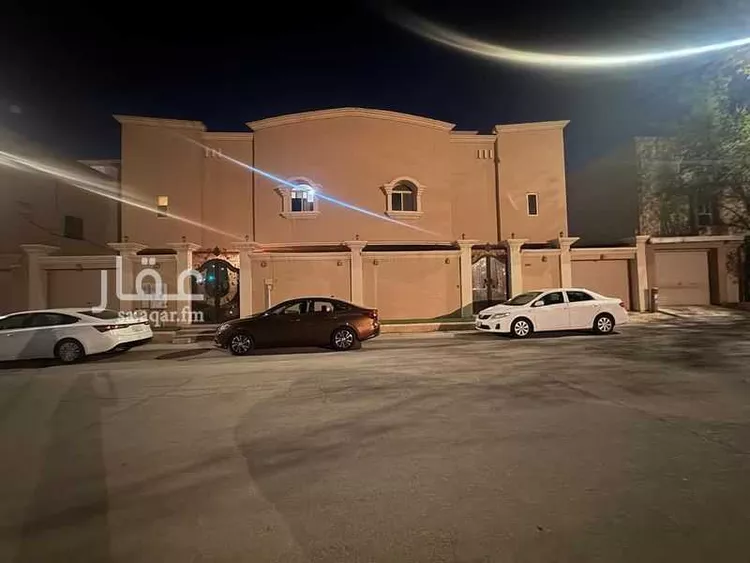فيلا للبيع في شارع ابن الازهر, حي المثلث, مدينة الاحساء, المنطقة الشرقية