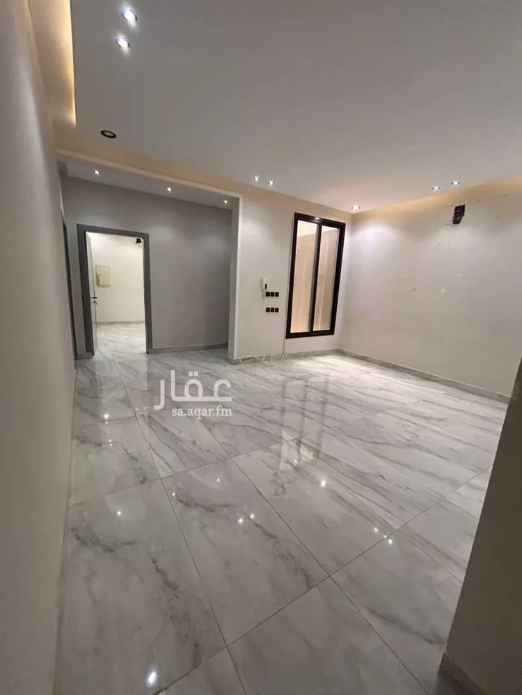 دور للإيجار في شارع حميد الطويل, حي عكاظ, مدينة الرياض, منطقة الرياض صورة 4
