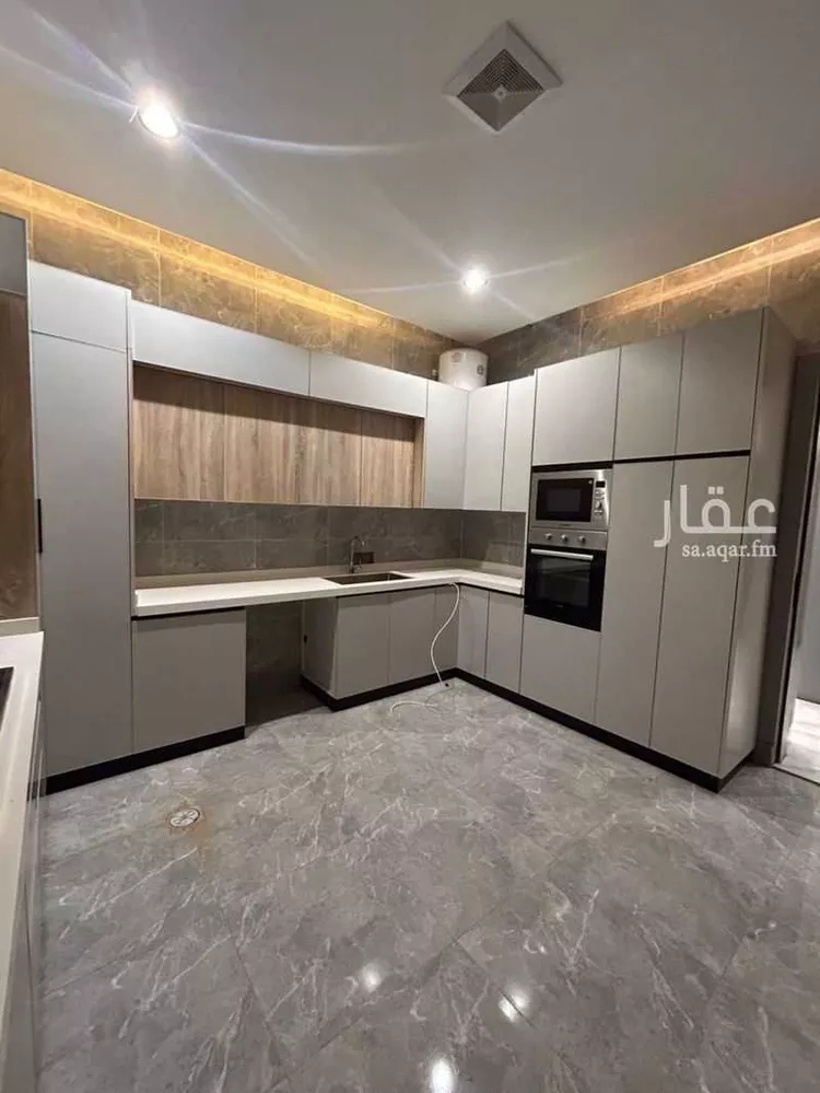 دور للإيجار في شارع حميد الطويل, حي عكاظ, مدينة الرياض, منطقة الرياض صورة 2
