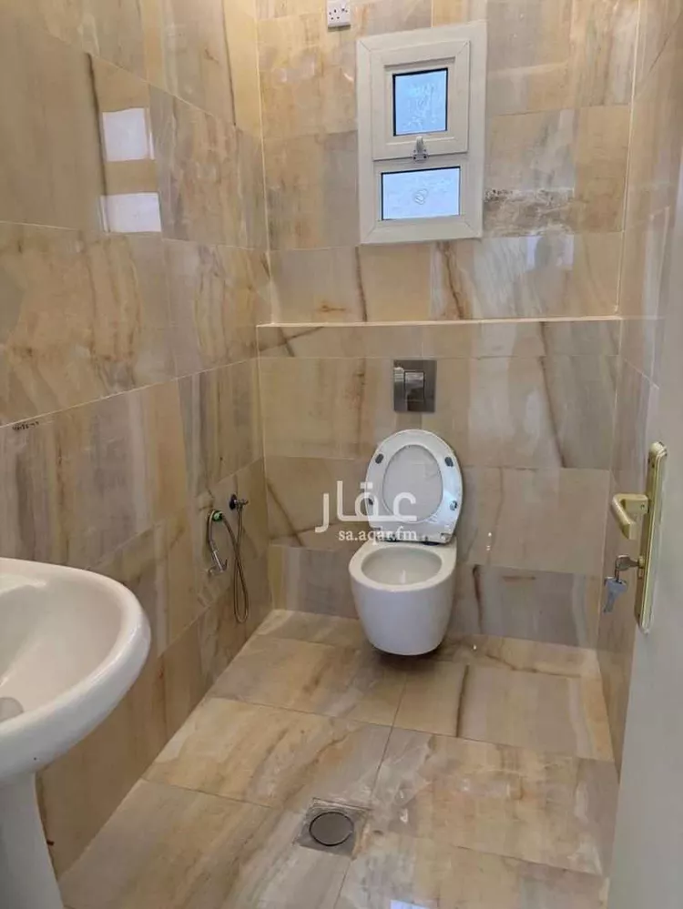 دور للإيجار في شارع الحسين بن الناظر, حي العليا, مدينة الرياض, منطقة الرياض صورة 3