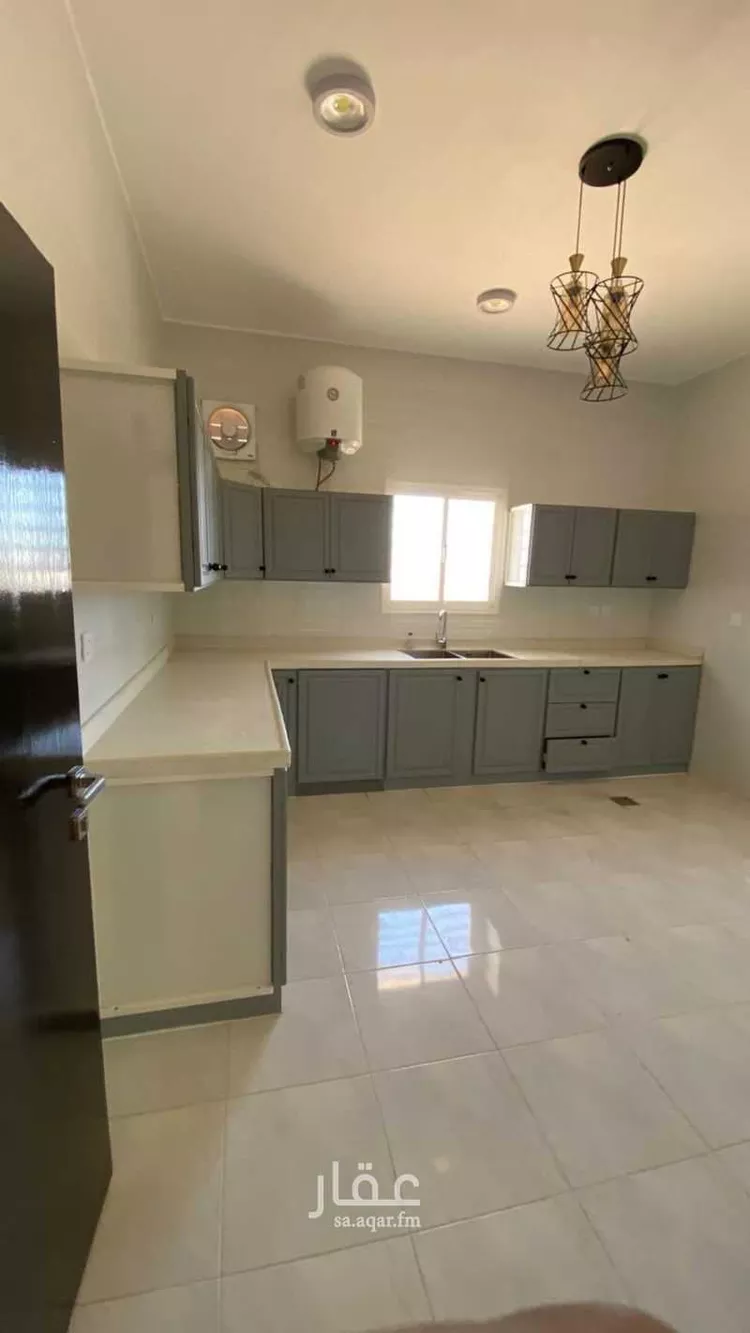 شقة للإيجار في شارع الشيخ محمد العثيمين, حي النهضة, مدينة طريب, منطقة عسير صورة 3