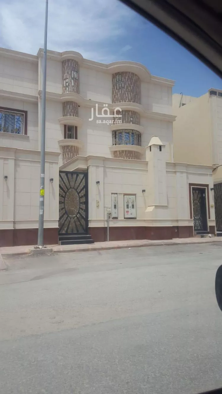 فيلا للبيع في شارع عكرمه بن سليمان, حي عكاظ, مدينة الرياض, منطقة الرياض