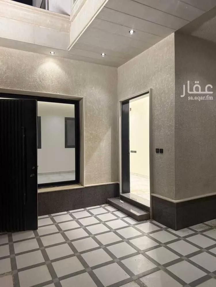 فيلا للإيجار في شارع المعيزليه, حي المعيزيلة, مدينة الرياض, منطقة الرياض 1 صورة