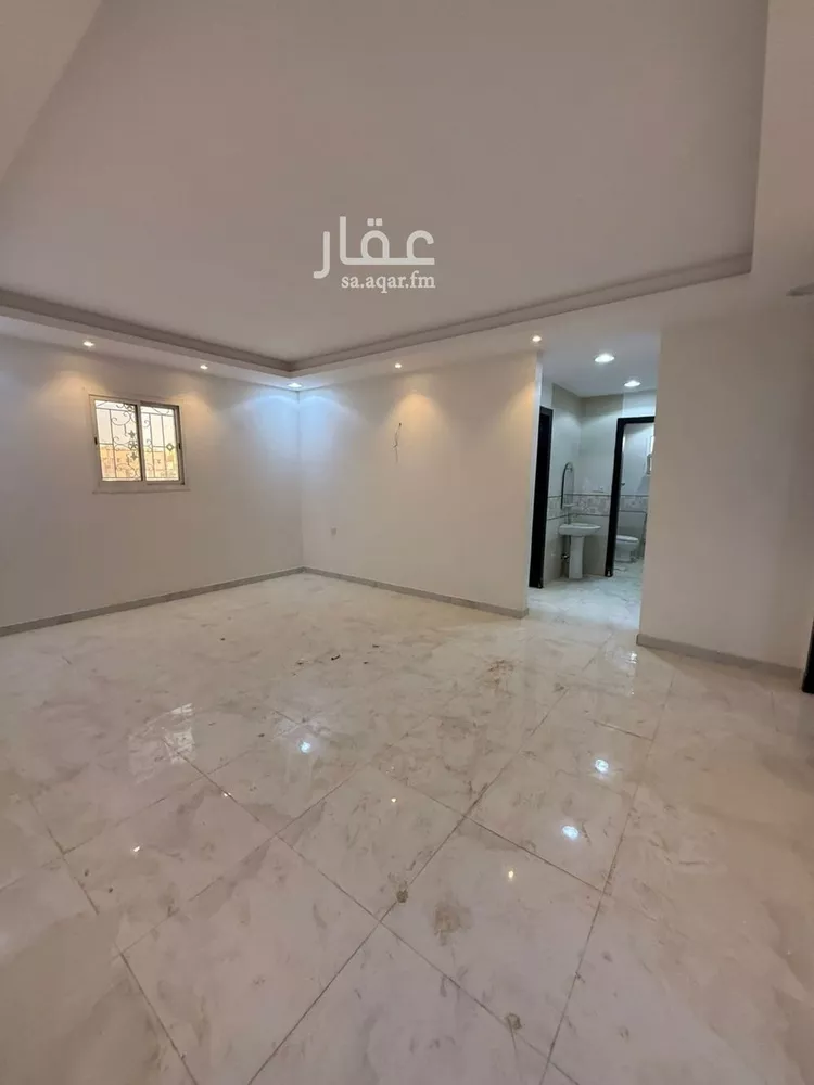شقة للبيع في شارع طياش, حي عكاظ, مدينة الرياض, منطقة الرياض صورة 4