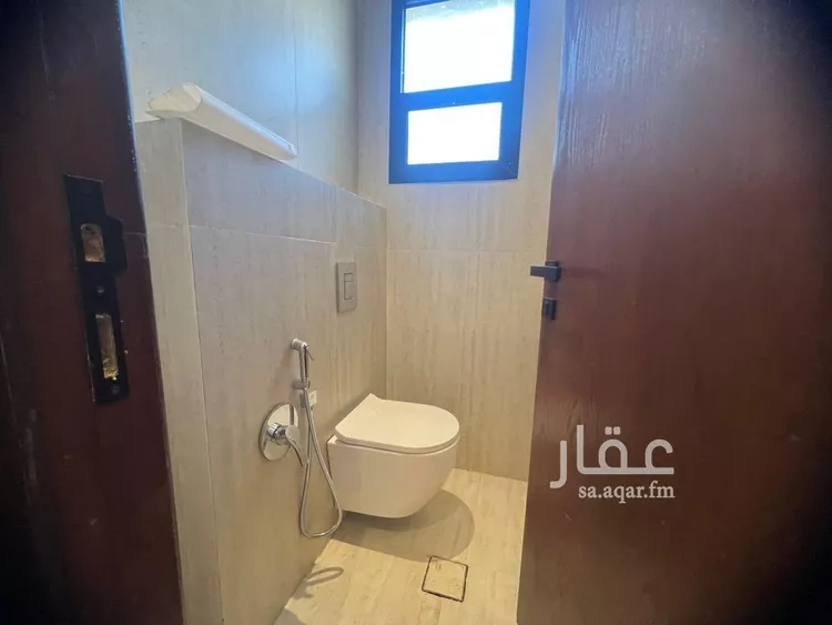 شقة للبيع في شارع محمد بن أبي تمام, حي العوالي, مدينة الرياض, منطقة الرياض صورة 4