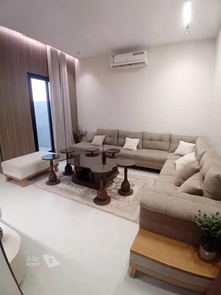 شقة للبيع في شارع علي بن الحسن الخزرجي, حي عكاظ, مدينة الرياض, منطقة الرياض 3
