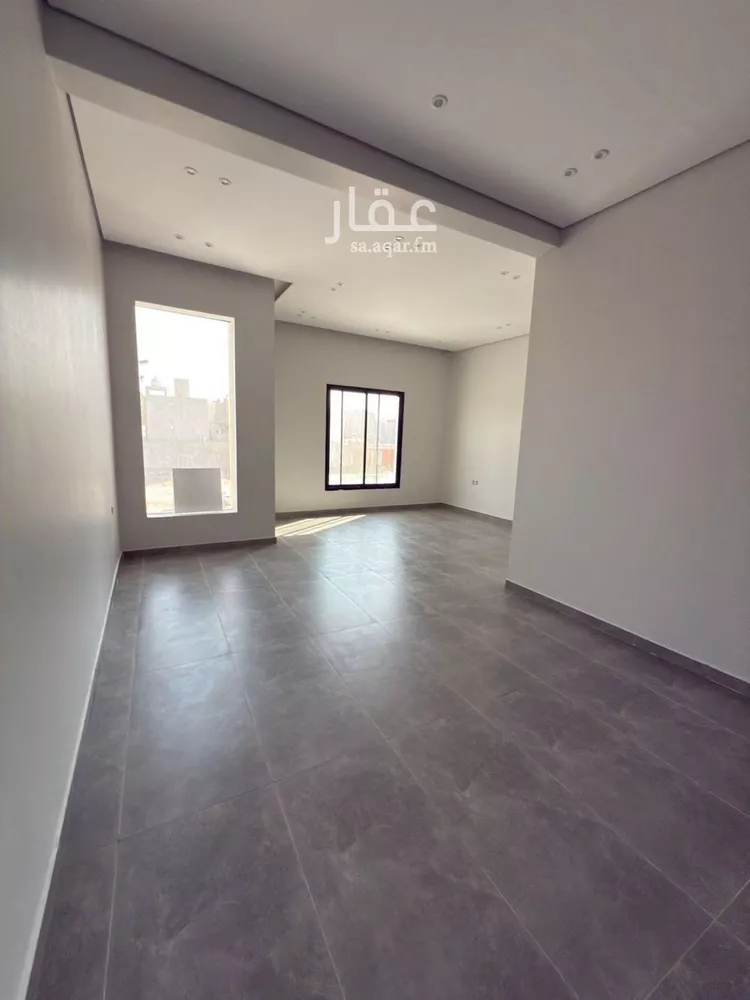 فيلا للبيع في شارع ابن الصاحب, حي الورود, مدينة الخرج, منطقة الرياض صورة 5