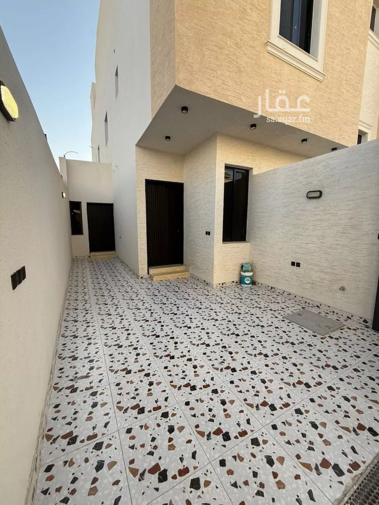 Floor for Sale in Riyadh Sultanah