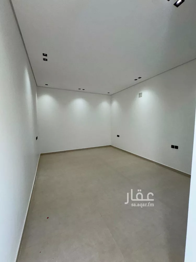 دور للبيع في شارع المجاز, حي الحزم, مدينة الرياض, منطقة الرياض صورة 2
