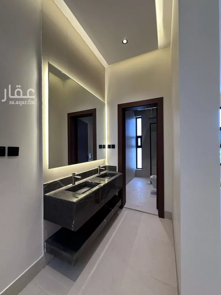 دور للبيع في شارع نجم الدين الايوبي, حي طويق, مدينة الرياض, منطقة الرياض صورة 3