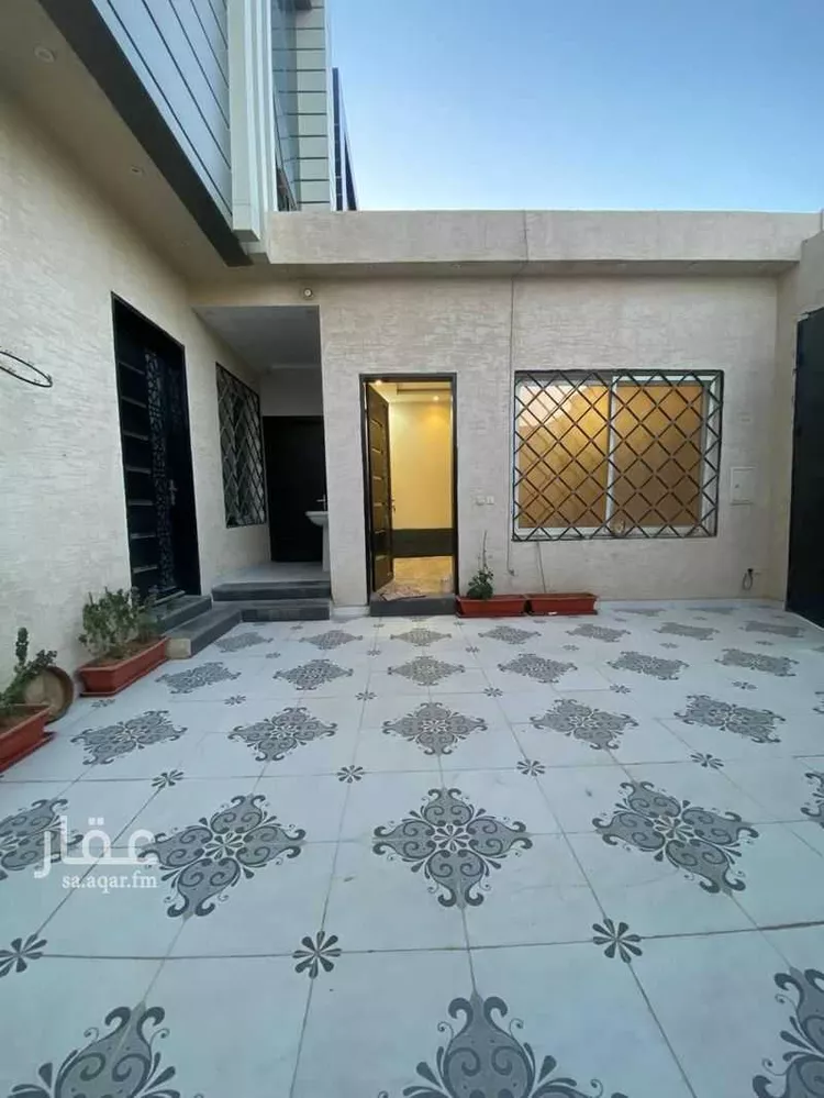 فيلا للبيع في شارع عبدالخالق الصابوني, حي عكاظ, مدينة الرياض, منطقة الرياض صورة 4