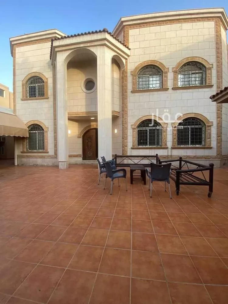 فيلا للبيع في شارع القشاشية, حي إشبيلية, مدينة الرياض, منطقة الرياض صورة 3