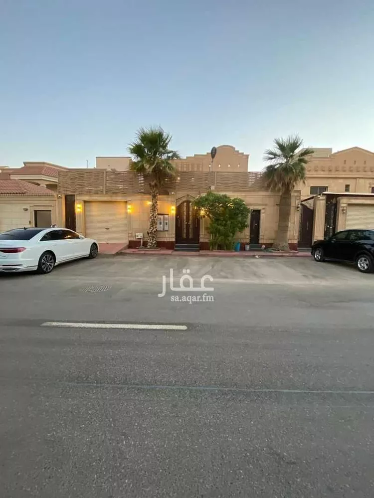 فيلا للبيع في شارع محمد بن عمر الفاخري, حي إشبيلية, مدينة الرياض, منطقة الرياض 1 صورة