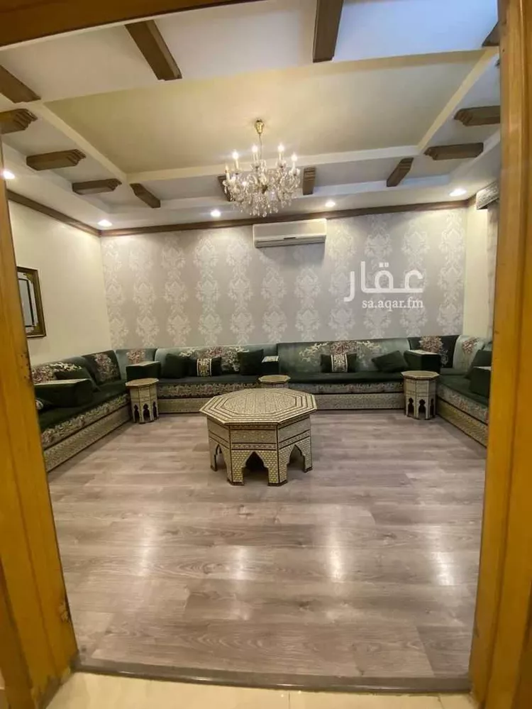 فيلا للبيع في شارع القمر, حي إشبيلية, مدينة الرياض, منطقة الرياض صورة 4
