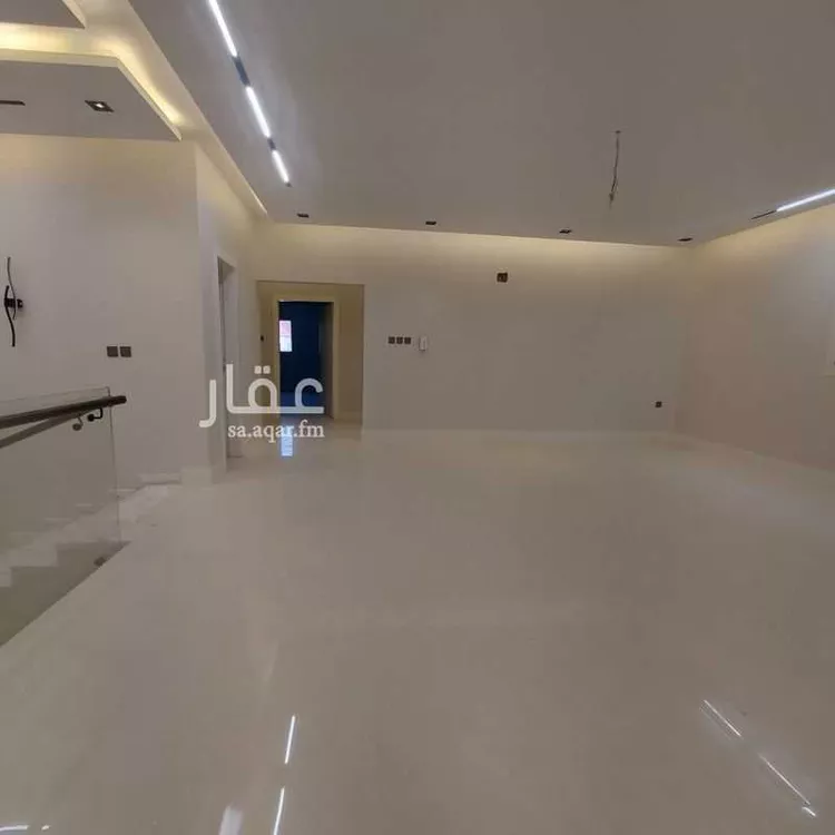 فيلا للبيع في شارع القشاشية, حي إشبيلية, مدينة الرياض, منطقة الرياض صورة 4