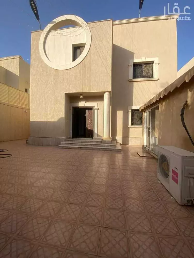 فيلا للبيع في شارع القناعي, حي إشبيلية, مدينة الرياض, منطقة الرياض صورة 2