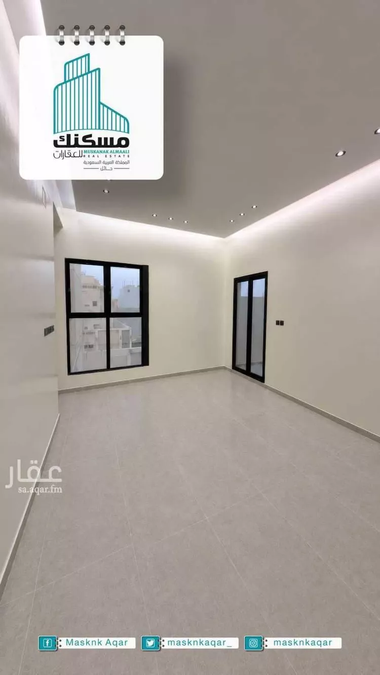 فيلا للبيع في شارع سعيد بن محمد المنوفي, حي النقرة, مدينة حائل, منطقة حائل صورة 3