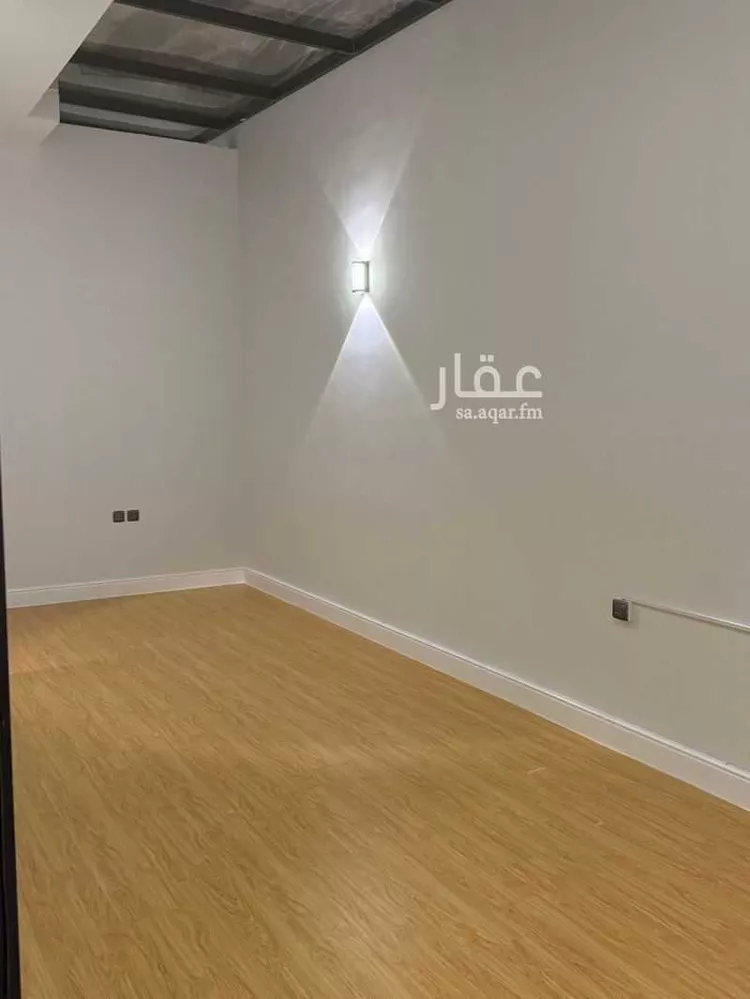 شقة للإيجار في شارع الشيخ عمر بن سليم, حي الريان, مدينة الرياض, منطقة الرياض 12