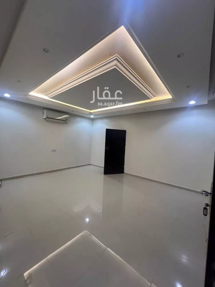 غرفة للإيجار في شارع مجد الدين بن الأثير, حي عكاظ, مدينة الرياض, منطقة الرياض