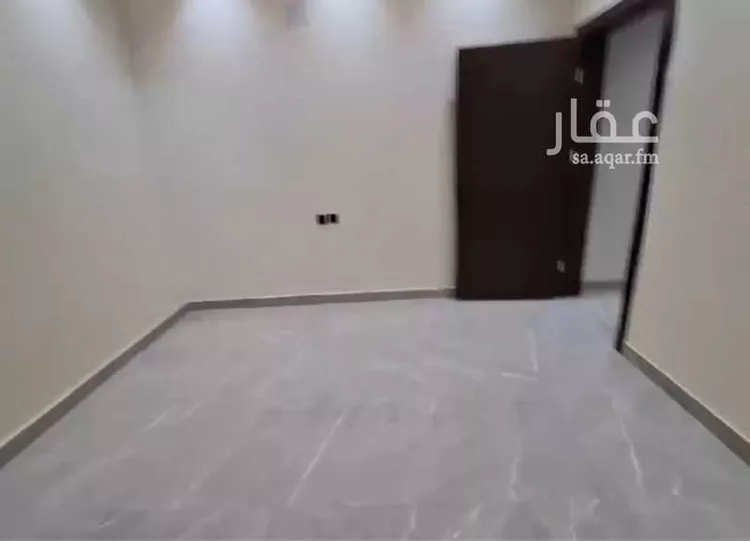 فيلا للبيع في شارع رحمه الله السندي, حي عكاظ, مدينة الرياض, منطقة الرياض صورة 2