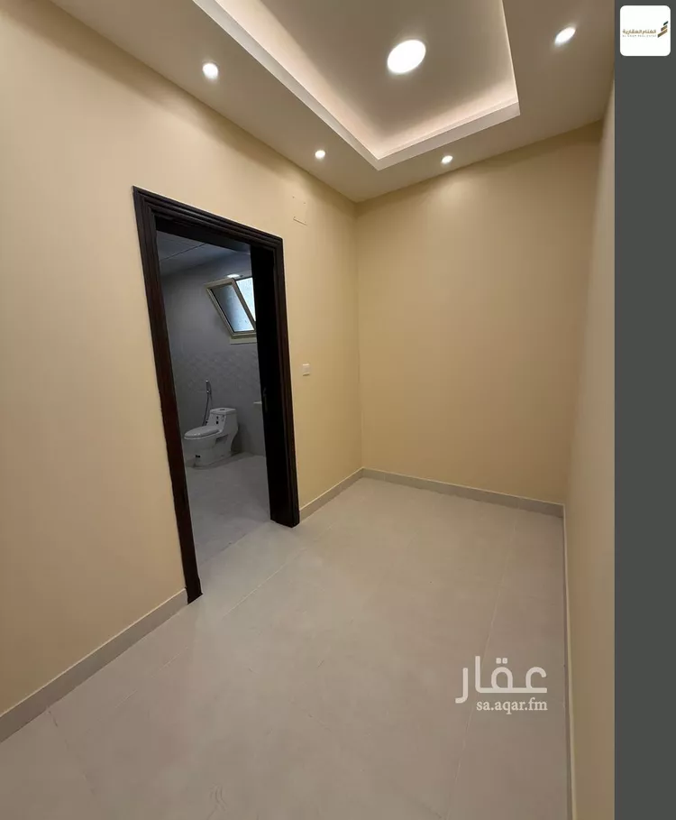 فيلا للبيع في شارع تقية بنت ابي سعيد, حي الفلاح, مدينة بريده, منطقة القصيم صورة 3