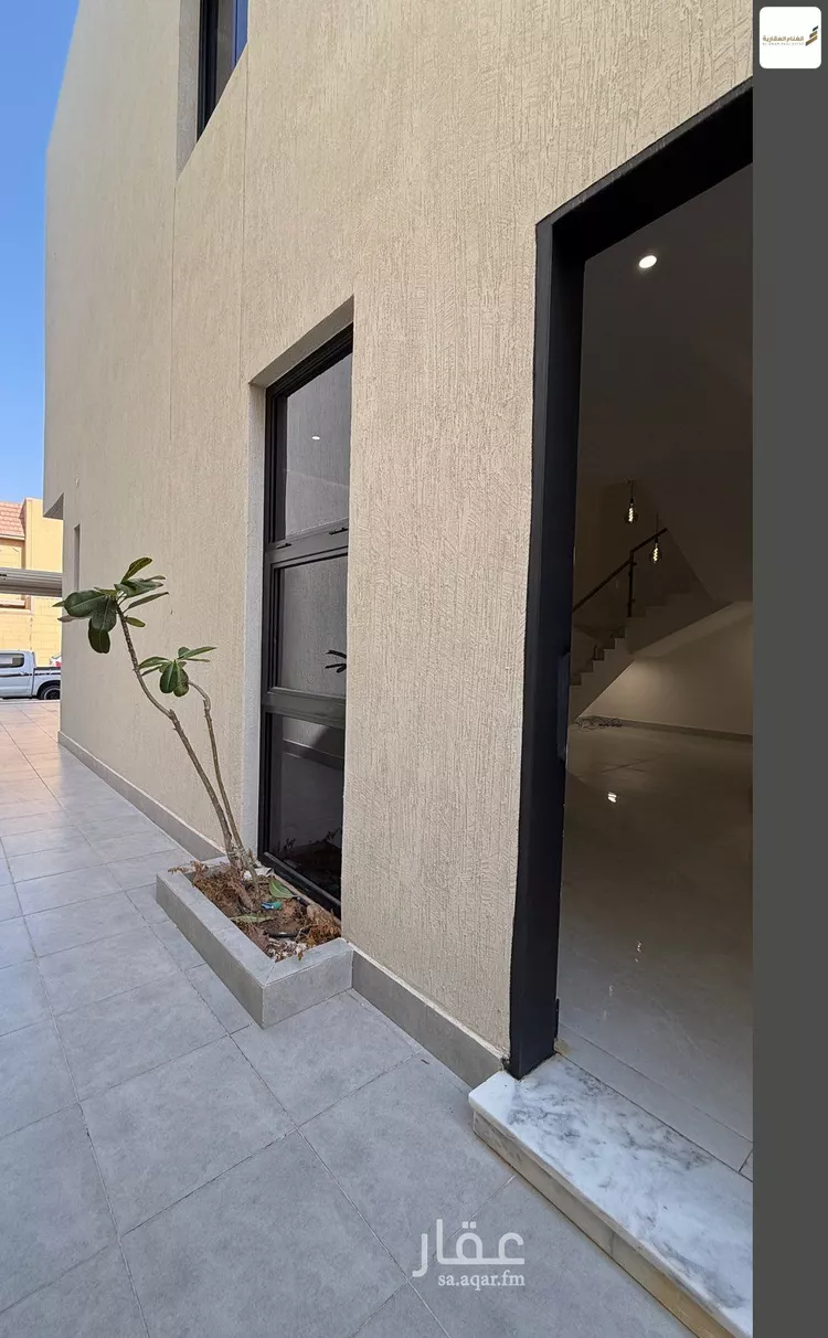 فيلا للبيع في شارع فخر الدين الرازي, حي الربيع, مدينة بريدة, منطقة القصيم صورة 5